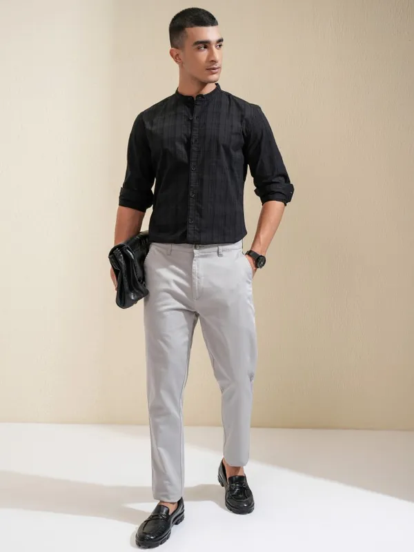 Highlander Men Black Checked Regular Fit Casual Shirt