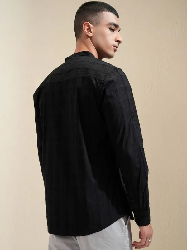 Highlander Men Black Checked Regular Fit Casual Shirt
