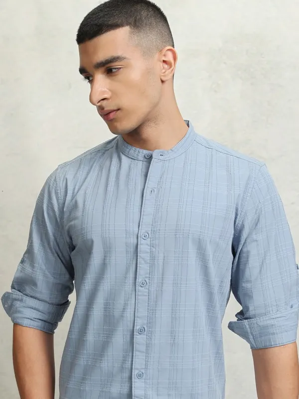 Highlander Men Blue Checked Regular Fit Casual Shirt