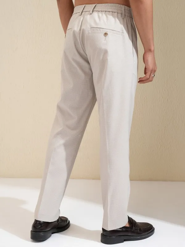 Highlander Men Beige Tapered Fit Checked Formal Trouser