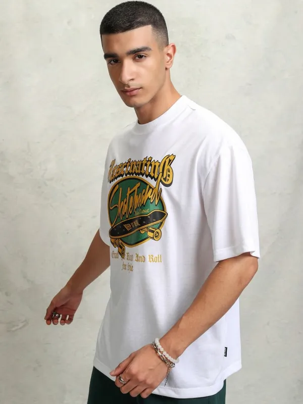 Highlader Men White Printed Round Neck Oversized Fit T-Shirt