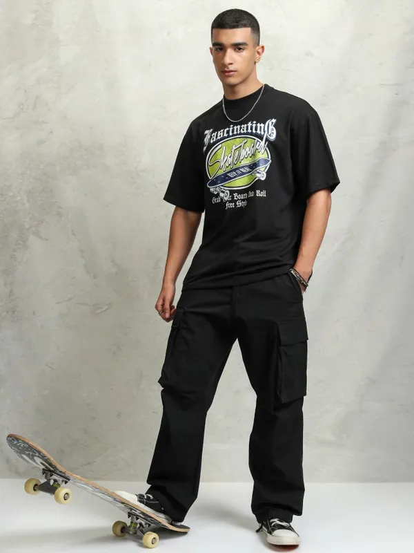 Highlader Men Black Printed Round Neck Oversized Fit T-Shirt