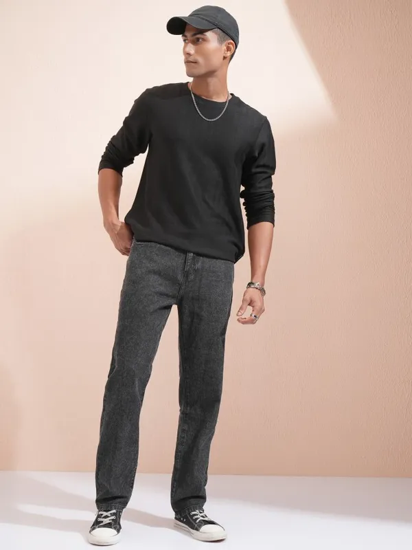 Highlander Men Black Straight Fit Jeans