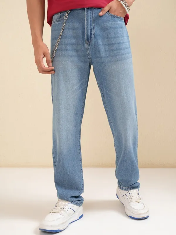 Men Straight Fit Jeans