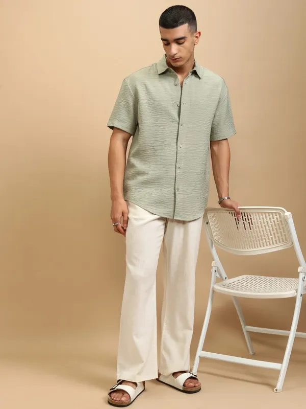 Highlander Men Sage Textured Relaxed Fit Casual Shirt