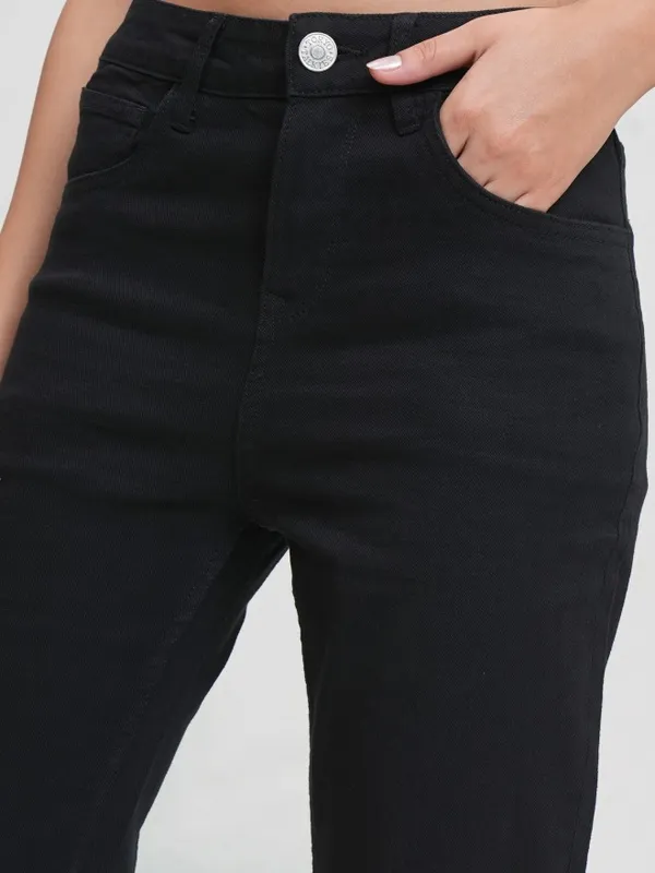 Tokyo Talkies Women Black Flared Stretchable Jeans