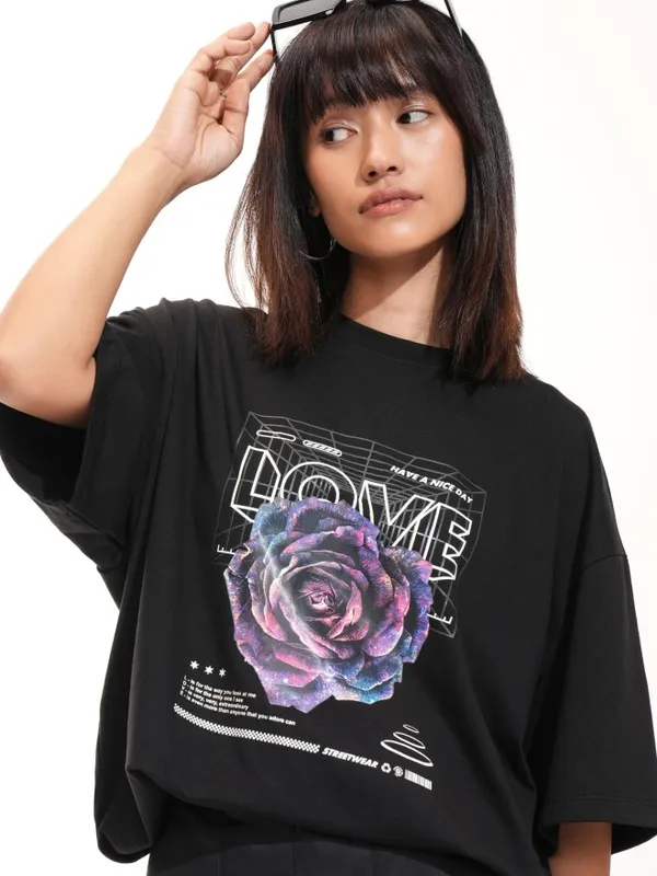 Tokyo Talkies Women Black Printed Round Neck T-Shirt