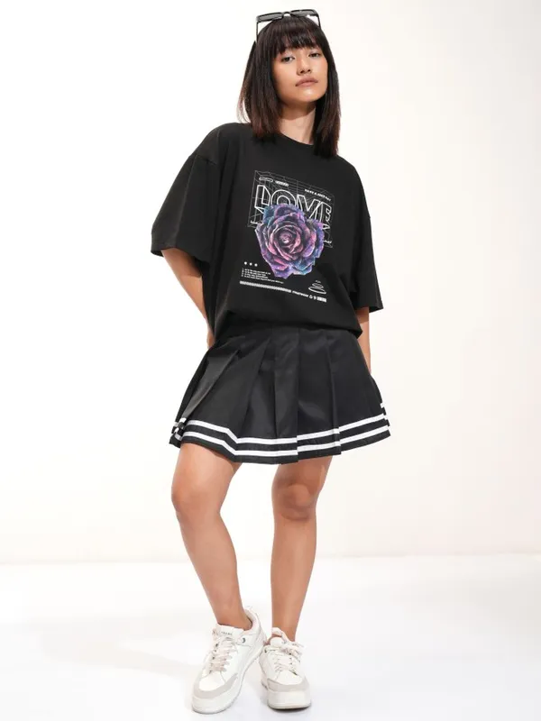 Tokyo Talkies Women Black Printed Round Neck T-Shirt
