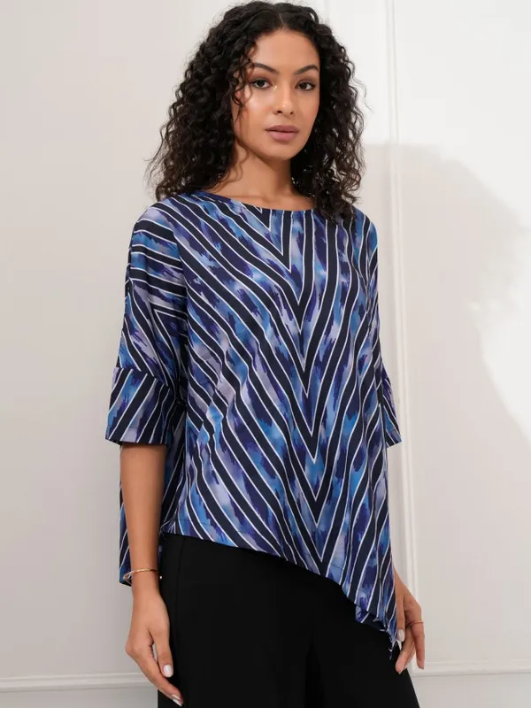 Tokyo Talkies Women Blue Printed Asymmetrical Hem Top