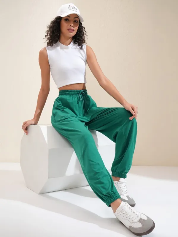 Tokyo Talkies Women Green Regular Solid Joggers