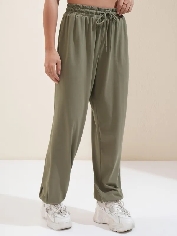 Regular Solid Joggers