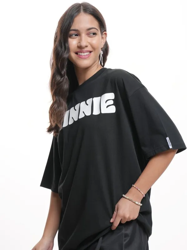 Disney By Tokyo Talkies Women Black Minnie Mouse Printed Round Neck T-Shirt