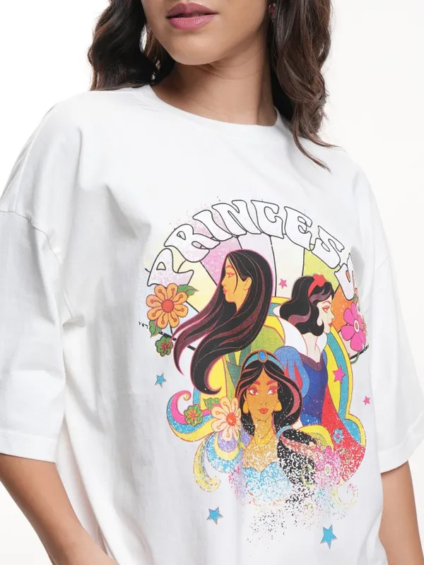 Disney By Tokyo Talkies Women White Disney Princess Printed Round Neck T-Shirt