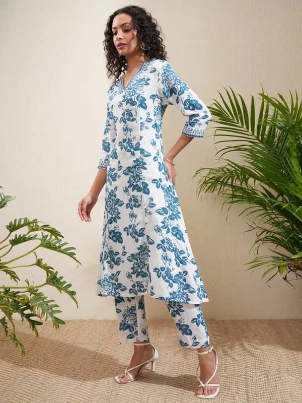 Women Kurta With Trouser