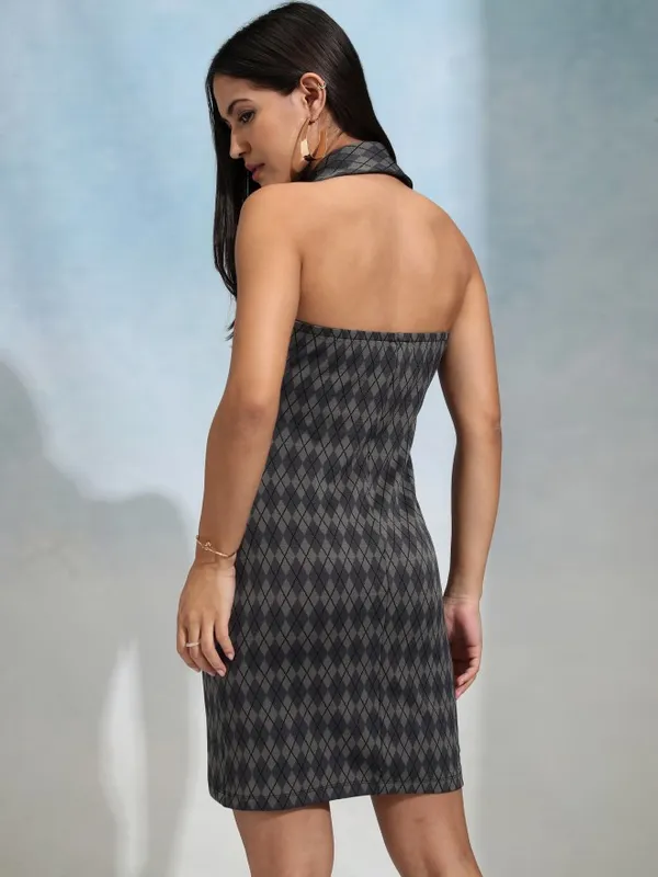 Tokyo Talkies Women Grey Self Design Bodycon Dress