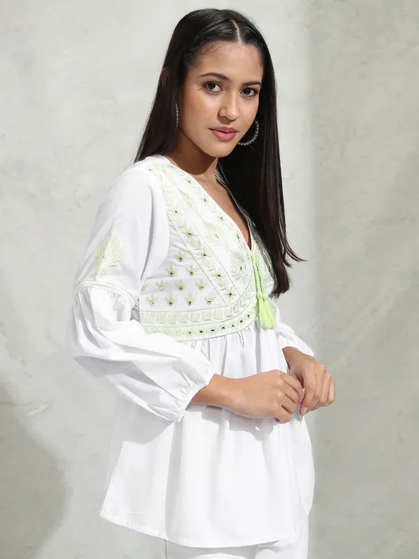 Vishudh Women White Embroidered A-Line Top