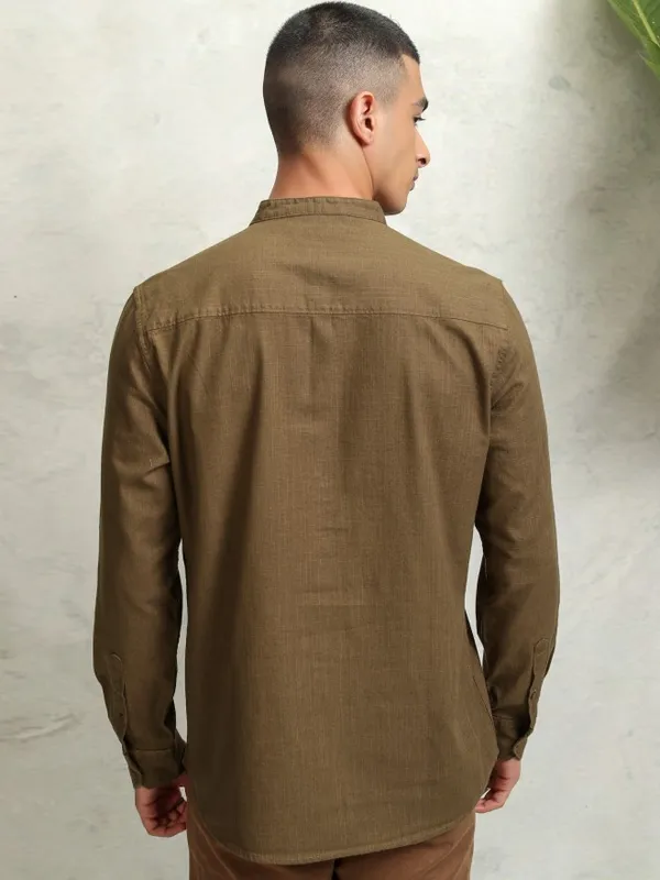 Highlader Men Mustard Solid Regular Fit Casual Shirt
