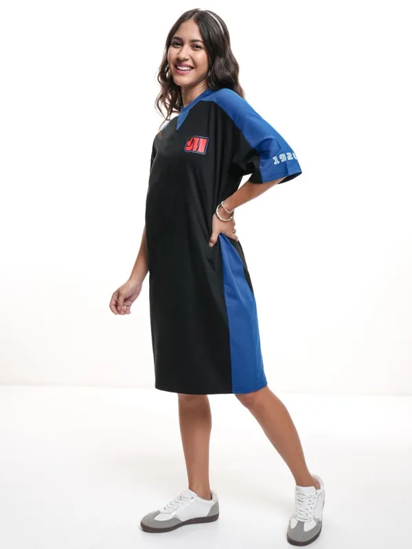 Disney By Tokyo Talkies Women Blue Mickey Mouse Printed T-Shirt Dress