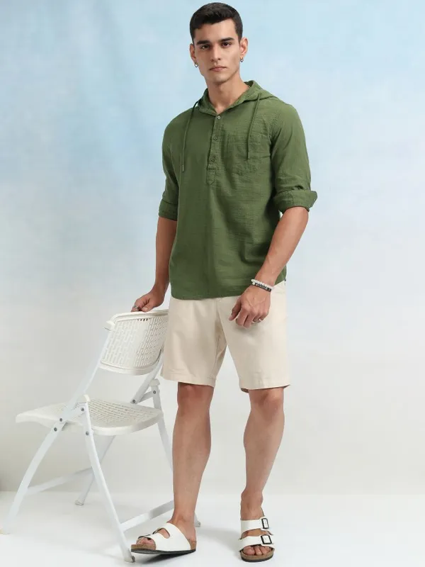 Highlander Men Olive Textured Relaxed Fit Hoodie Casual Shirt