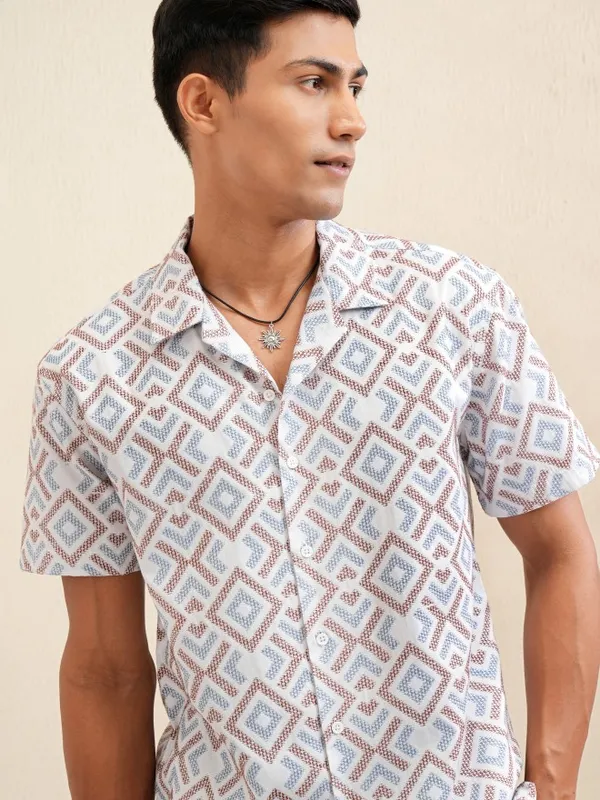 Locomotive Men White Printed Relaxed Fit Casual Shirt