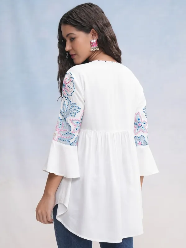 Vishudh Women Off White Embroidered Top