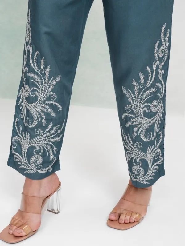 Vishudh Women Teal Coat With Trousers Co-Ords