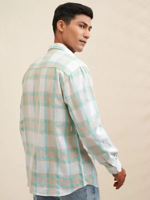 Locomotive Men Beige Checked Relaxed Fit Casual Shirt