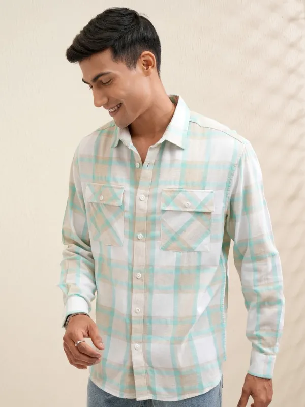 Locomotive Men Beige Checked Relaxed Fit Casual Shirt