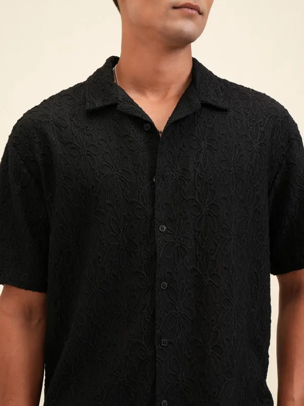 Locomotive Men Black Textured Relaxed Fit Casual Shirt
