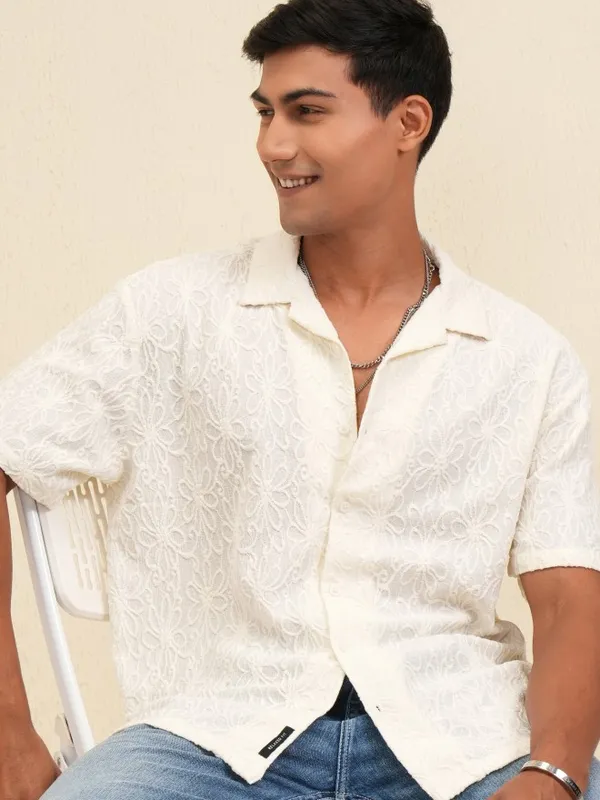 Locomotive Men Cream Textured Relaxed Fit Casual Shirt
