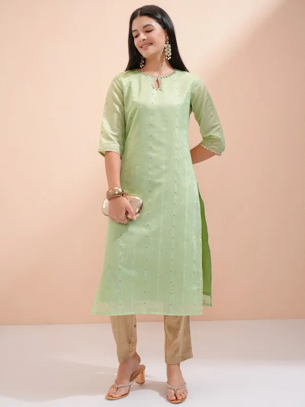 Embroidered Straight Kurta