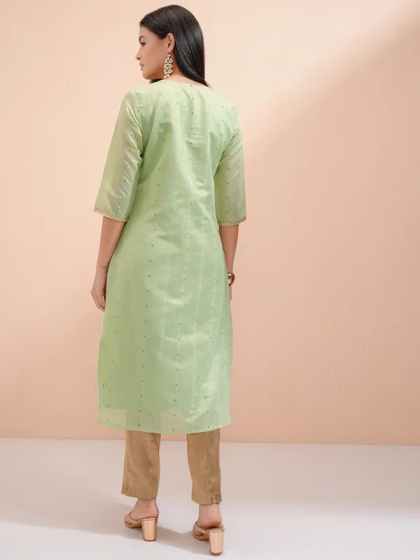 Embroidered Straight Kurta