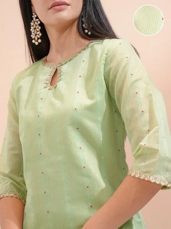 Embroidered Straight Kurta