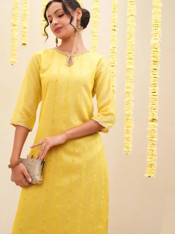 Vishudh Women Yellow Printed Straight Kurta