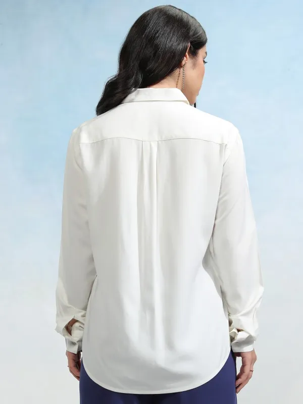 Women Solid Casual Shirt
