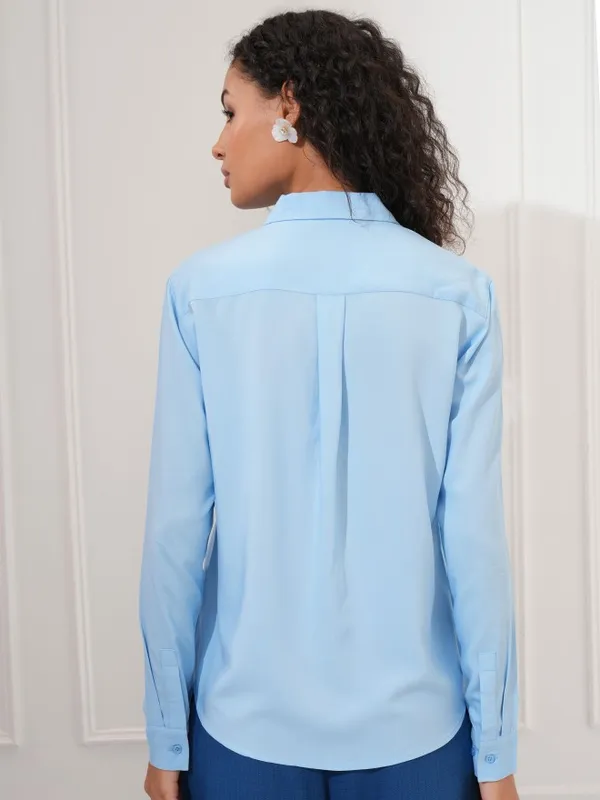 Women Solid Regular Fit Casual Shirt