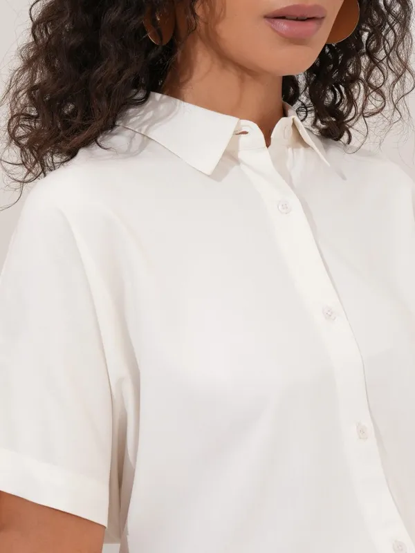 Tokyo Talkies Women Off White Solid Regular Fit Casual Shirt