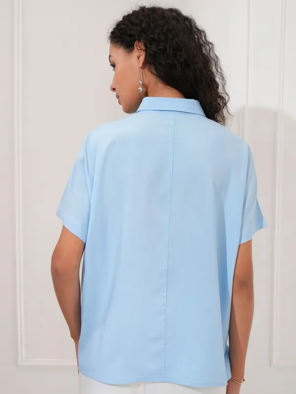 Tokyo Talkies Women Blue Solid Regular Fit Casual Shirt