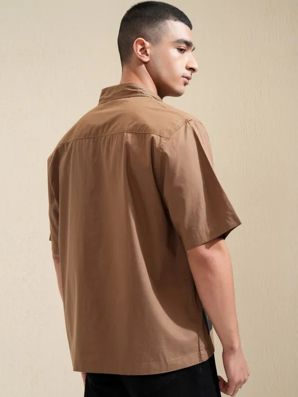 Highlander Men Khaki Printed Boxy Casual Shirt