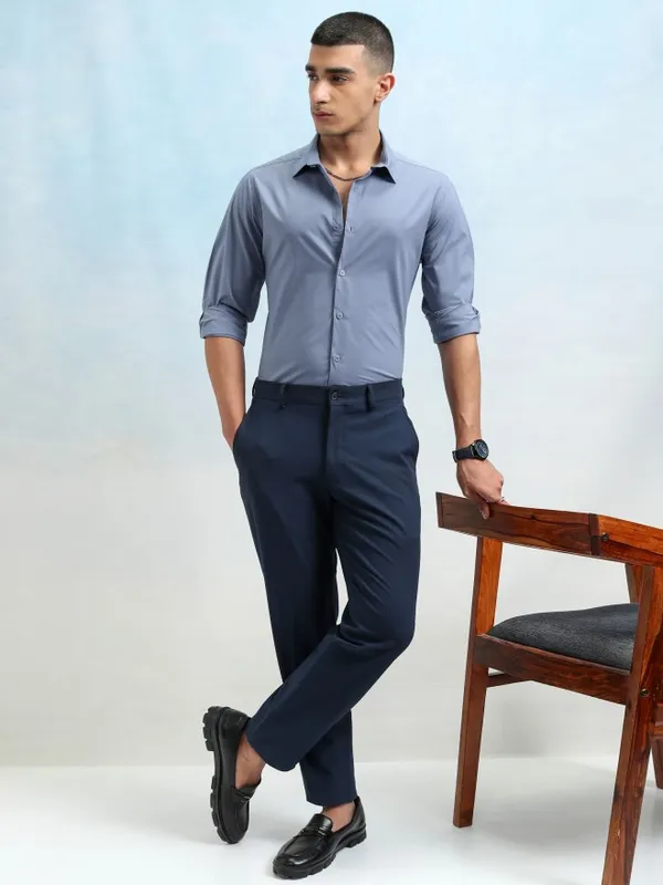 Men Slim Fit Casual Shirt