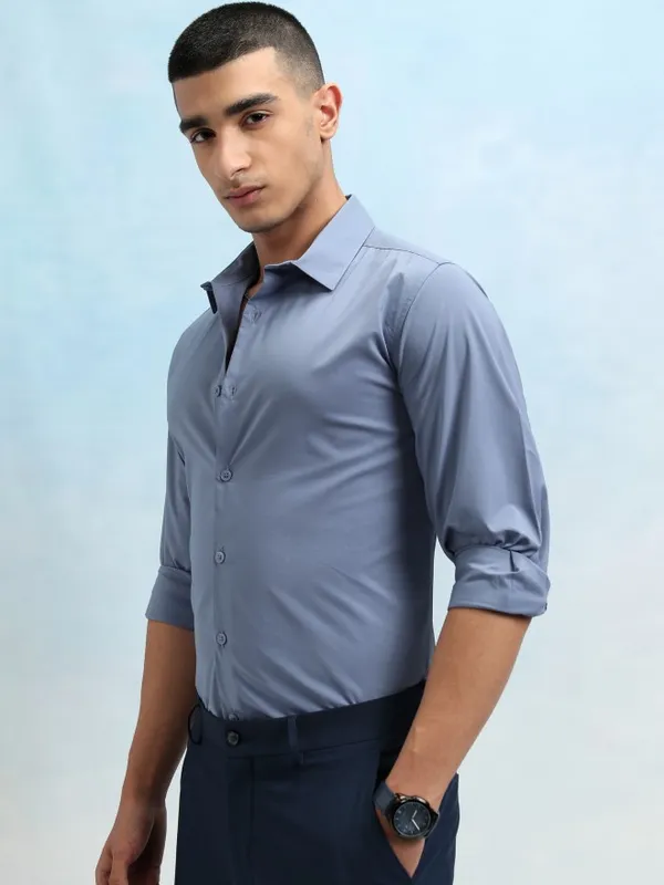Men Slim Fit Casual Shirt