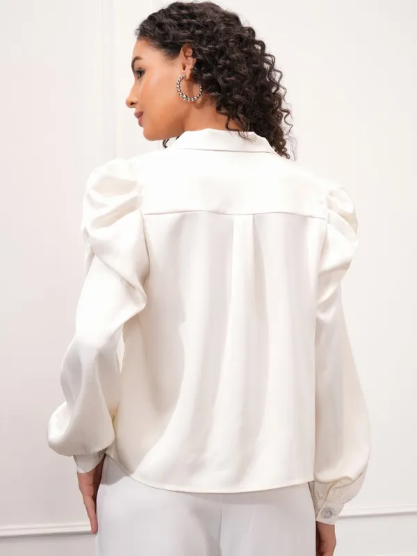 Tokyo Talkies Women Off White Double-Breasted Blazer