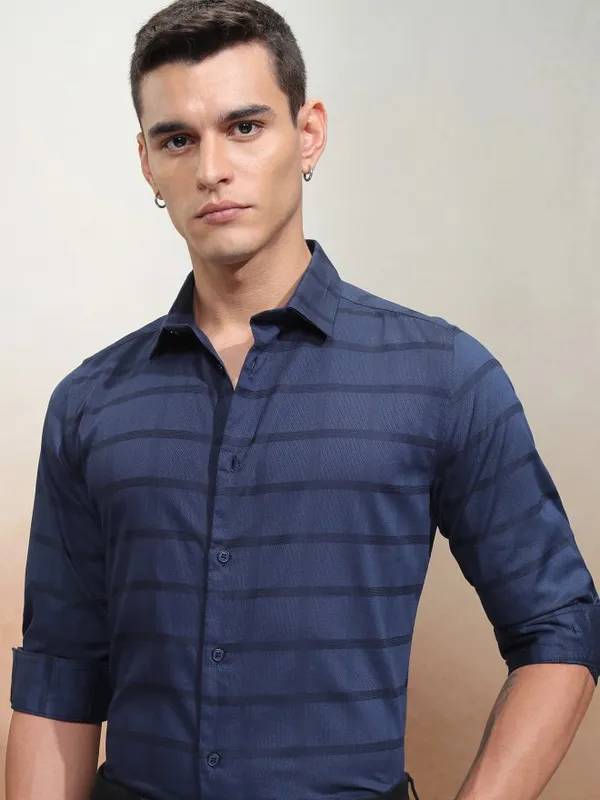 Highlander Men Navy Blue Striped Slim Fit Casual Shirt