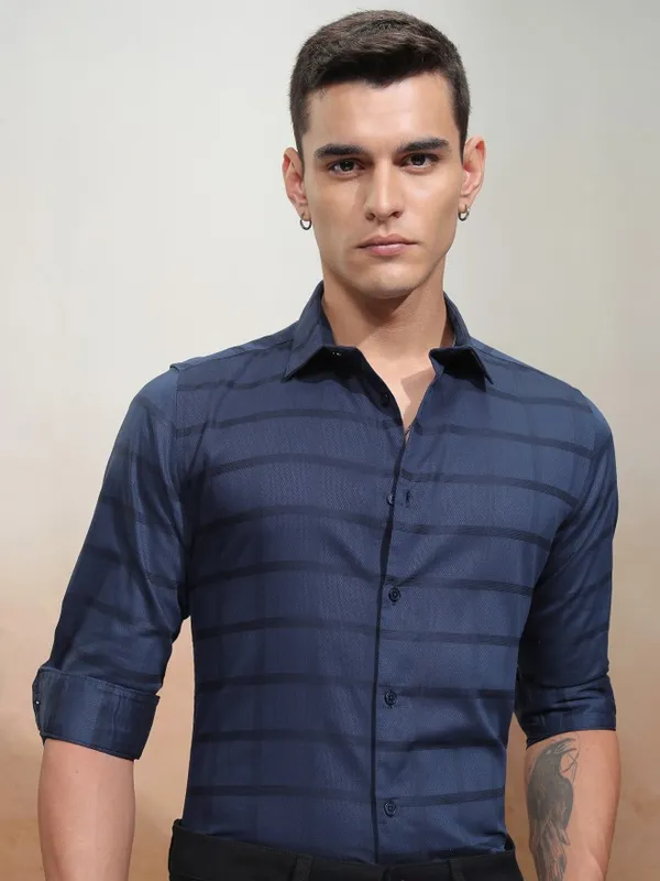 Highlander Men Navy Blue Striped Slim Fit Casual Shirt
