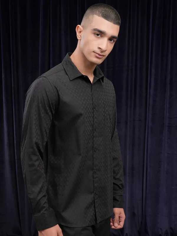 Highlander Men Black Self Design Slim Fit Casual Shirt