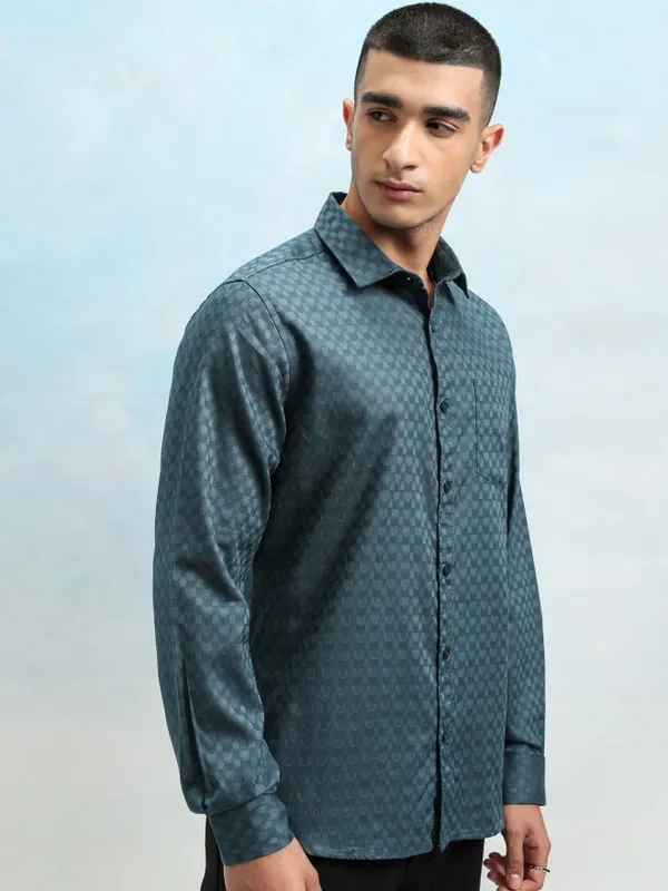 Highlander Men Teal Textured Slim Fit Casual Shirt