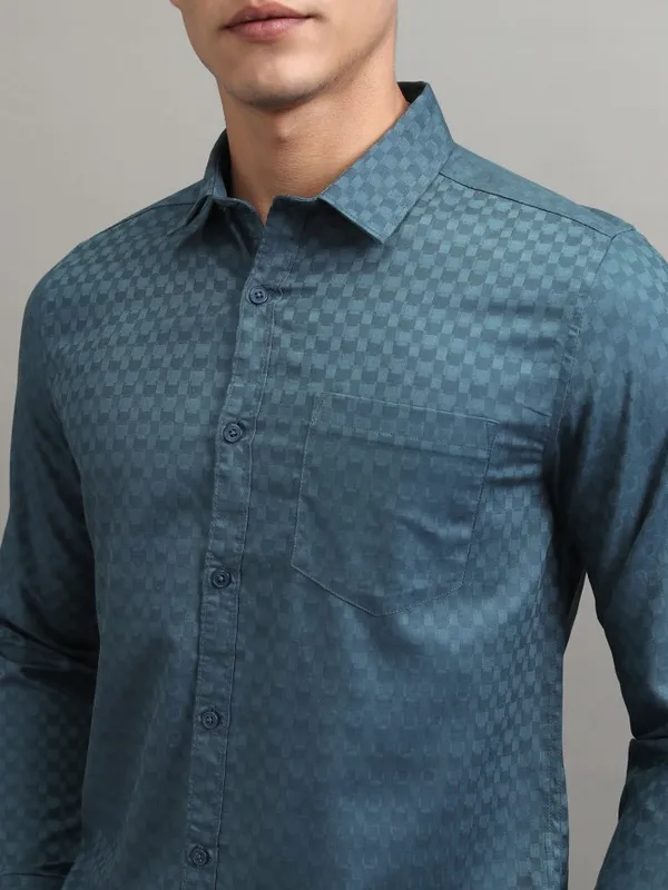 Highlander Men Blue Textured Slim Fit Casual Shirt