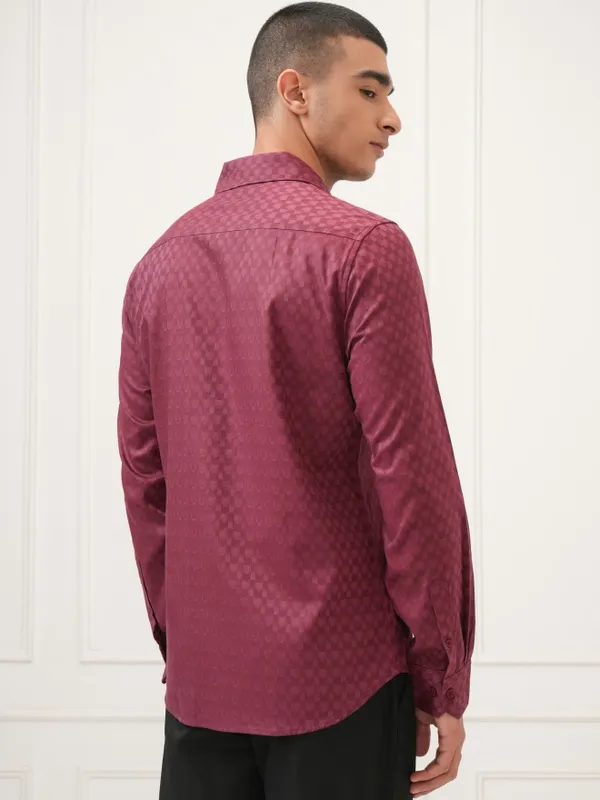 Highlander Men Maroon Textured Slim Fit Casual Shirt