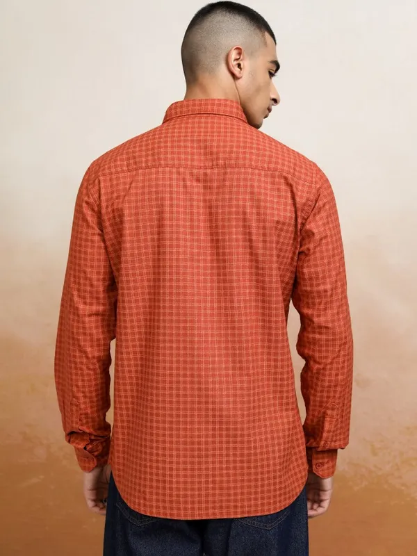 Highlander Men Rust Checked Regular Fit Casual Shirt