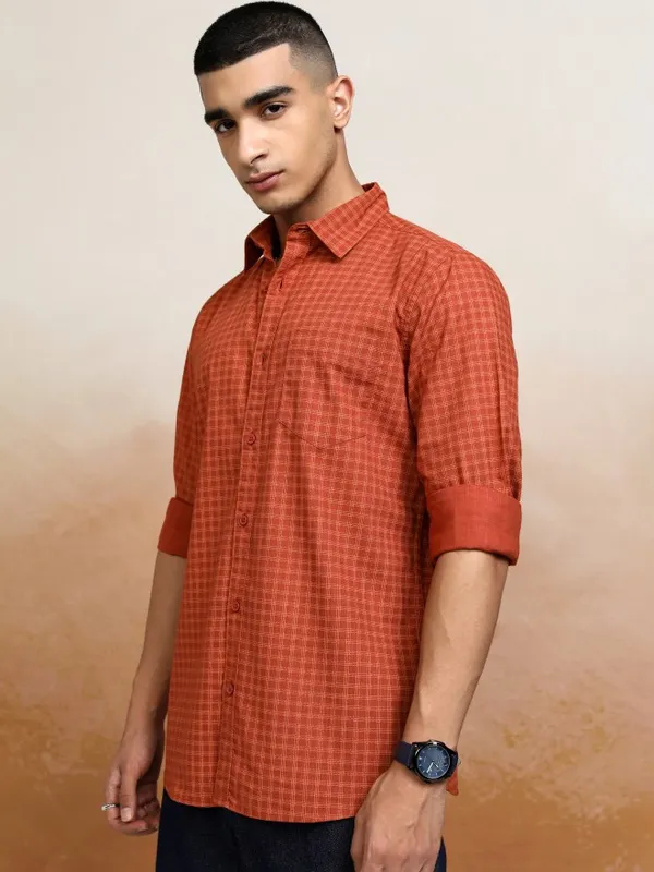 Highlander Men Rust Checked Regular Fit Casual Shirt